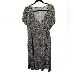 Old Navy Leopard Print Wrap Dress XL